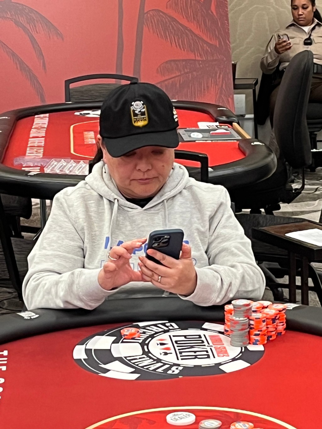 Kathy Chang Holds Big Lead Three&nbsp;Handed